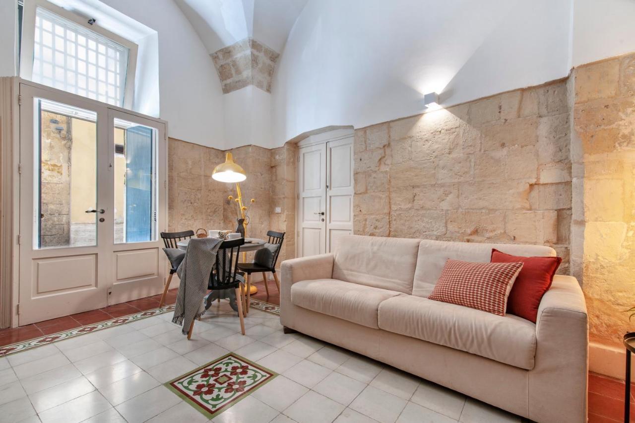 Dasumno 3 - Apartment Old Town Sit Lecce Exterior photo