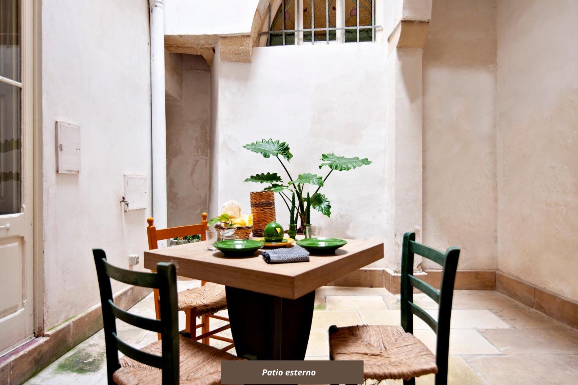 Dasumno 3 - Apartment Old Town Sit Lecce Exterior photo